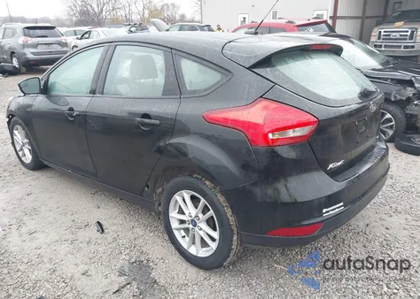 2015 Ford Focus Se z USA, uszkodzony, nr VIN 1FADP3K26FL292831